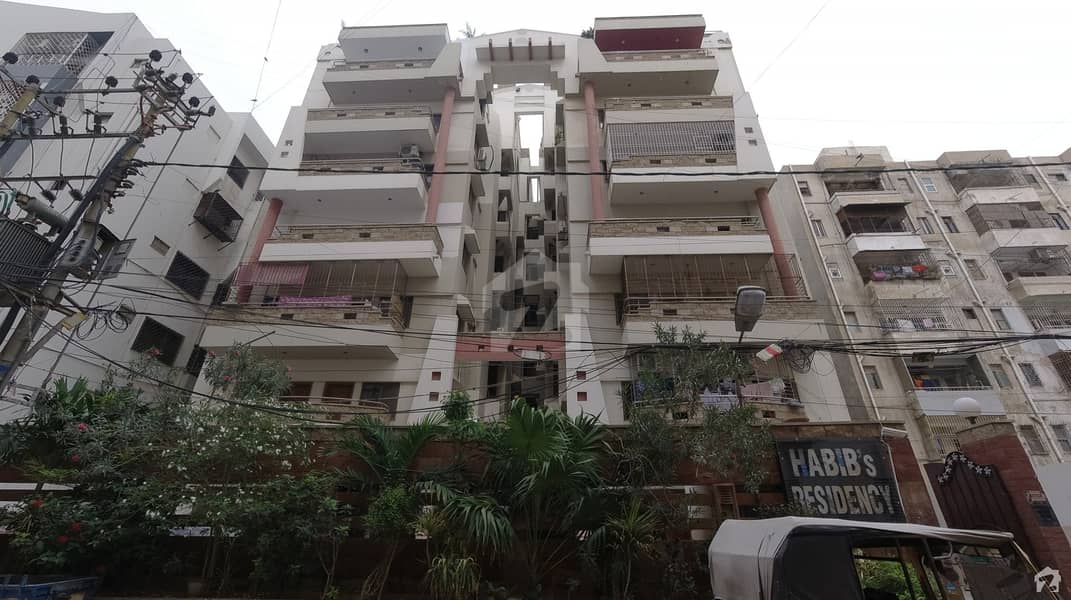 سوِل لائنز کراچی میں 4 کمروں کا 16 مرلہ فلیٹ 8.5 کروڑ میں برائے فروخت۔