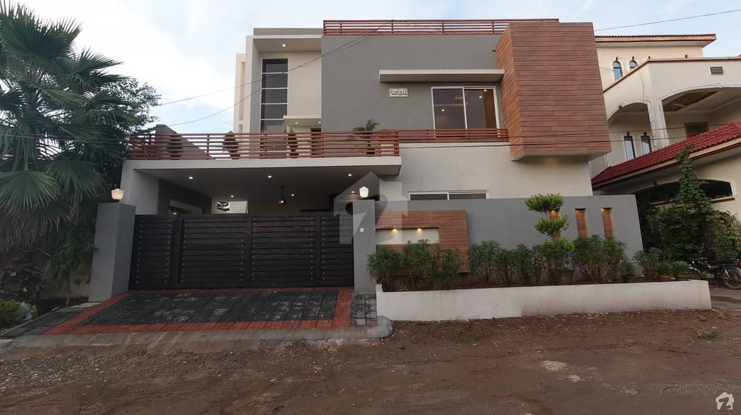 Triple Storey House Is Available For Sale Triple Storey House Is Available For Sale