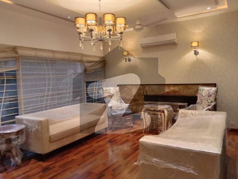ڈی ایچ اے فیز 5 ڈیفنس (ڈی ایچ اے) لاہور میں 5 کمروں کا 1 کنال مکان 6.7 کروڑ میں برائے فروخت۔