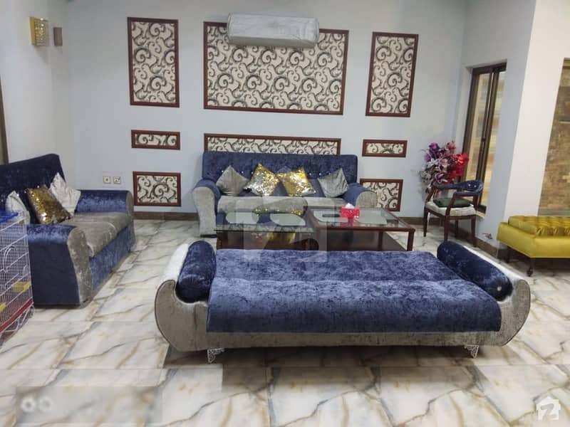 ماڈل سٹی ون کینال روڈ فیصل آباد میں 3 کمروں کا 7 مرلہ مکان 33 ہزار میں کرایہ پر دستیاب ہے۔
