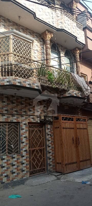 خرم کالونی راولپنڈی میں 6 کمروں کا 2 مرلہ مکان 1.1 کروڑ میں برائے فروخت۔
