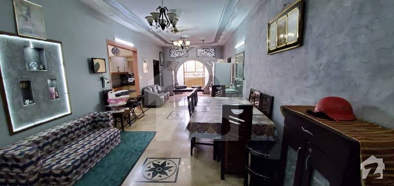 سی پی بیرر سوسائٹی گلشنِ اقبال ٹاؤن کراچی میں 4 کمروں کا 12 مرلہ بالائی پورشن 3.5 کروڑ میں برائے فروخت۔