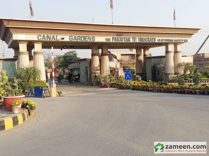 5 Marla Plot Block E Urgent Sale In Canal Gardens Lahore