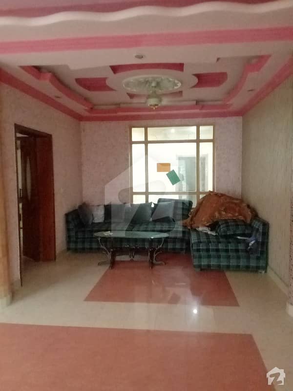 2250 Square Feet House Is Available For Sale 2250 Square Feet House Is Available For Sale