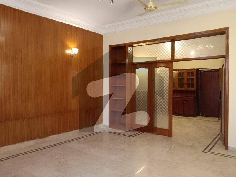 F10 Beautiful 1 Kanal Independent House For Rent