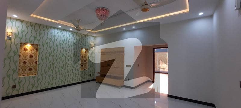 Luxury Villa For Sale In Bahria Sports City