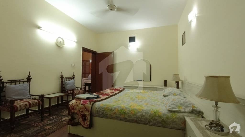 علامہ اقبال ٹاؤن ۔ نظام بلاک علامہ اقبال ٹاؤن لاہور میں 7 کمروں کا 10 مرلہ مکان 3.25 کروڑ میں برائے فروخت۔