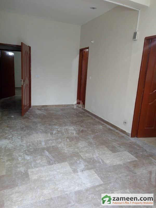 2 Bed Chips Flooring Good Looking Portion For Rent