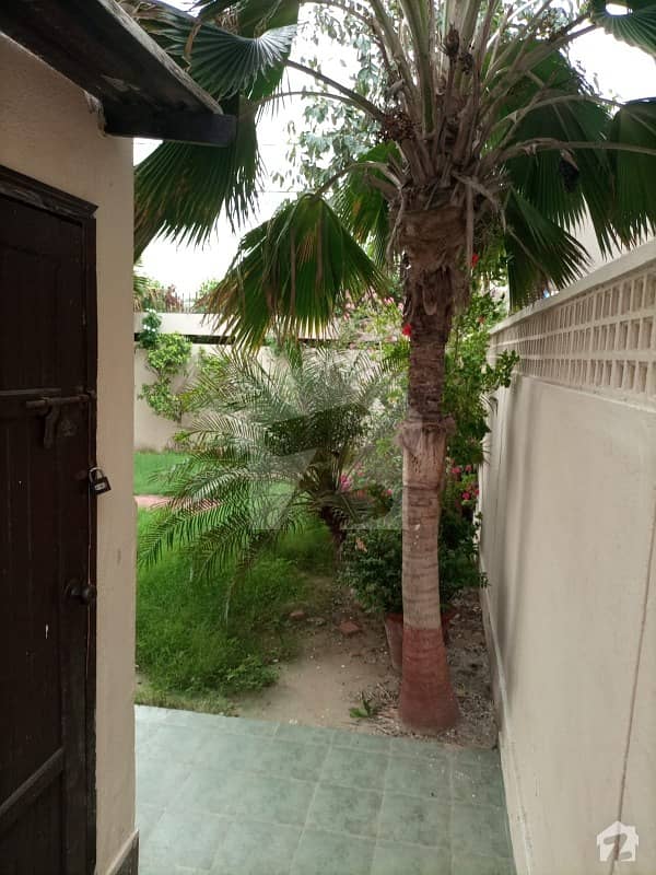 Khayaban E Shahbaz Bungalow For Sale