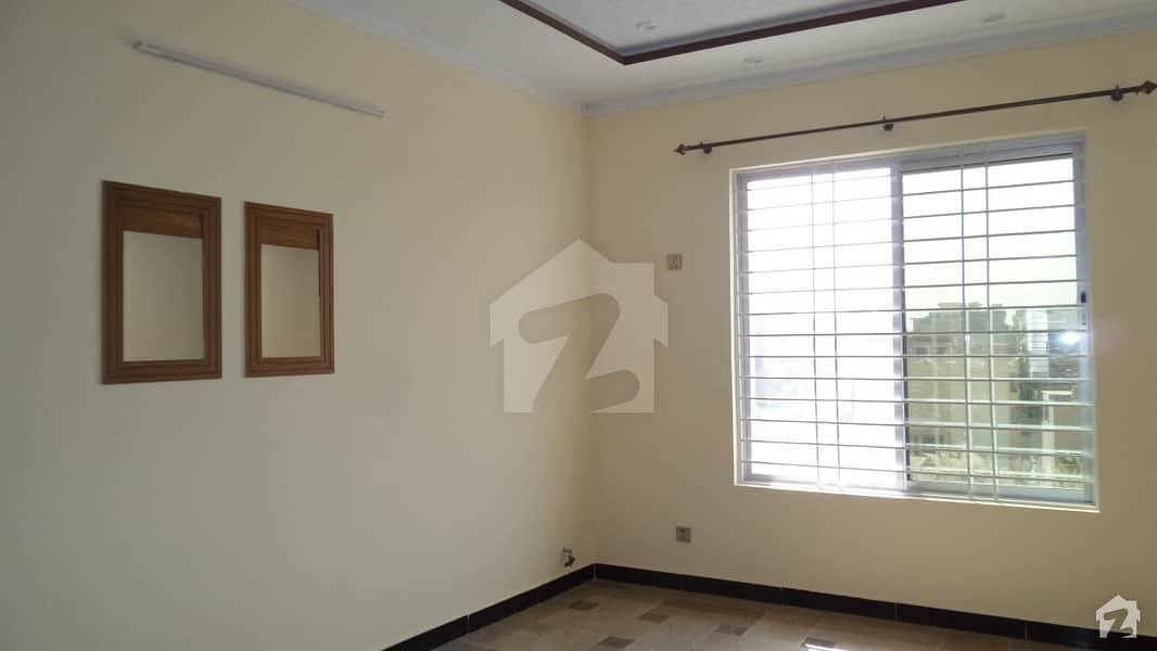 Ideally Located House Available In E-11 At A Price Of Rs 97,500,000