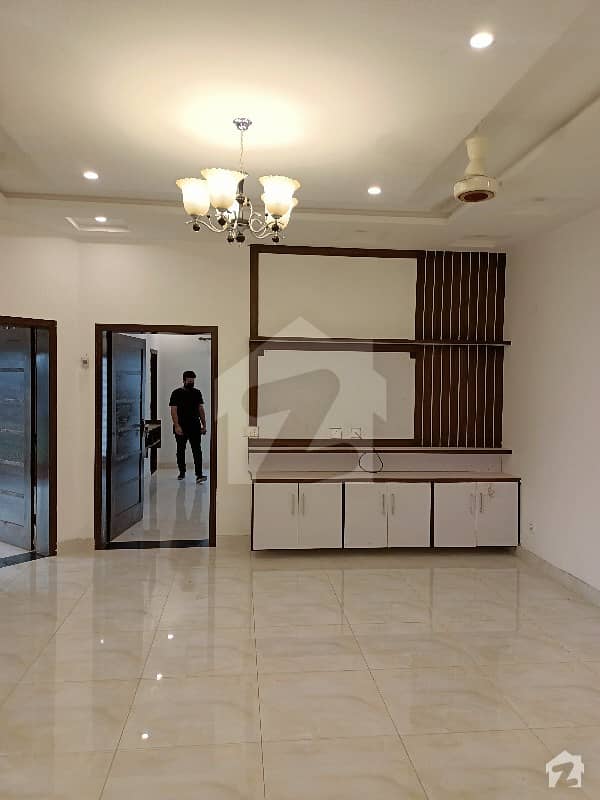 10 Marla Brand New Upper Portion Nearby Efel Tower Small Family Required Only