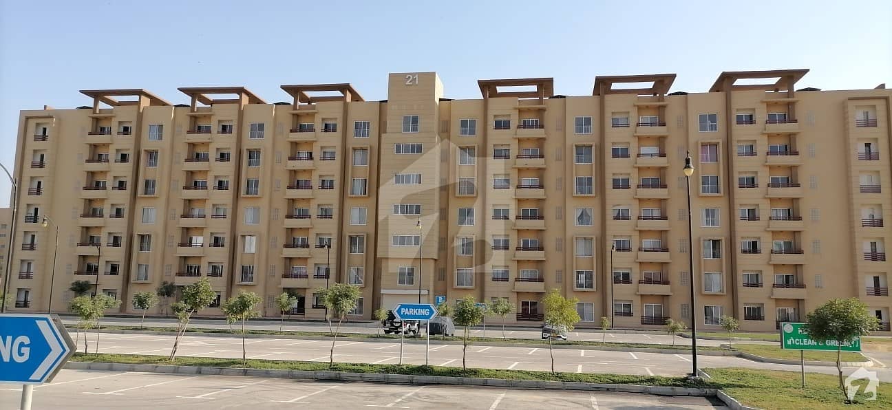 In Bahria Apartment Flat Sized 950 Square Feet For Sale