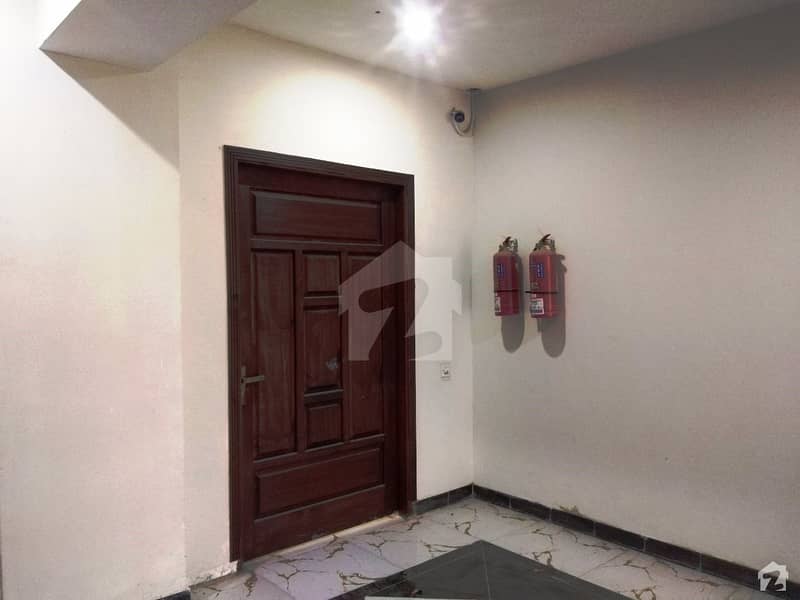 996 Square Feet Spacious Flat Available In Adiala Road For Sale