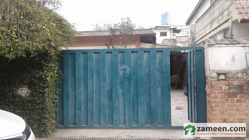 Old Beautiful House Is Available For Sale Old Beautiful House Is Available For Sale