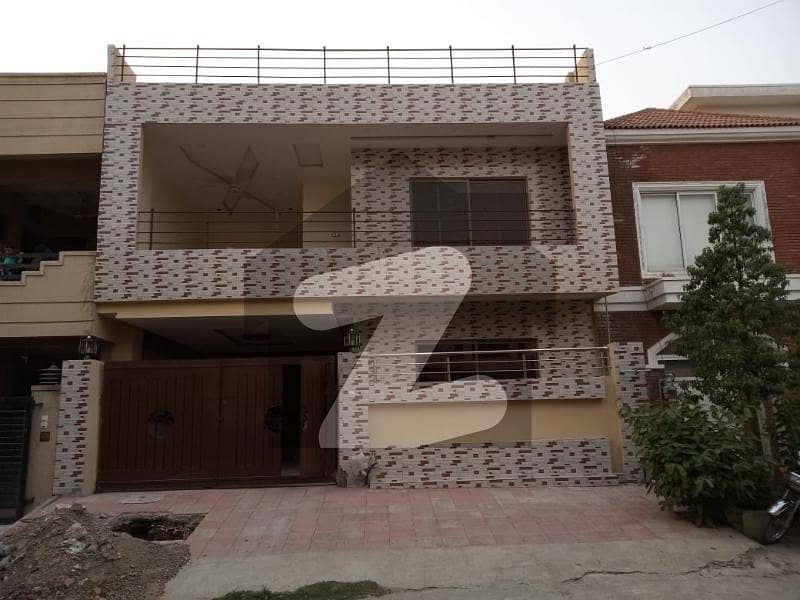 200 Sq Yard Brand New House For Sale In E-11