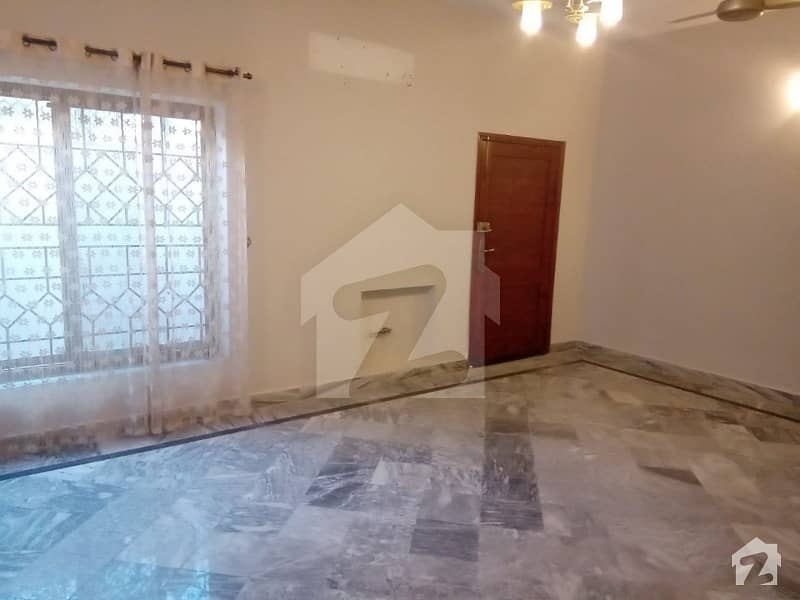 Kanal Ground Portion With Separate Gate & Car Porch Is Available For Rent