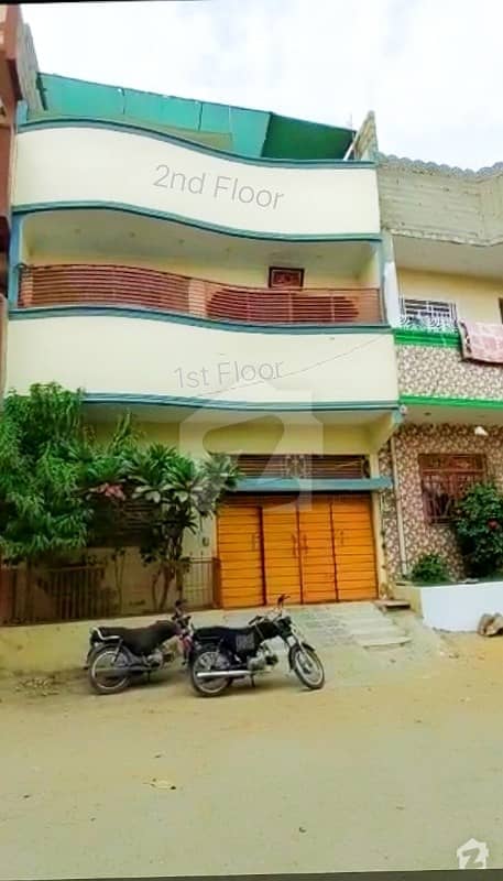 گلستانِِ جوہر ۔ بلاک 9 گلستانِ جوہر کراچی میں 4 کمروں کا 4 مرلہ مکان 1.65 کروڑ میں برائے فروخت۔