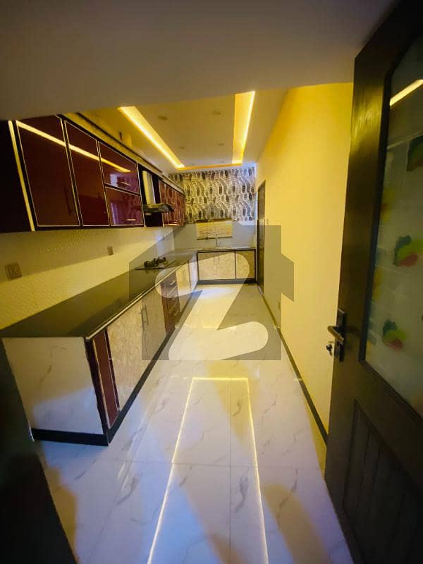 14 Marla Upper Portion Available For Rent In Gulberg