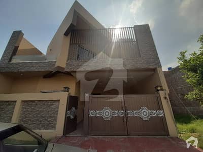 ماڈل سٹی ون کینال روڈ فیصل آباد میں 4 کمروں کا 7 مرلہ مکان 2.25 کروڑ میں برائے فروخت۔