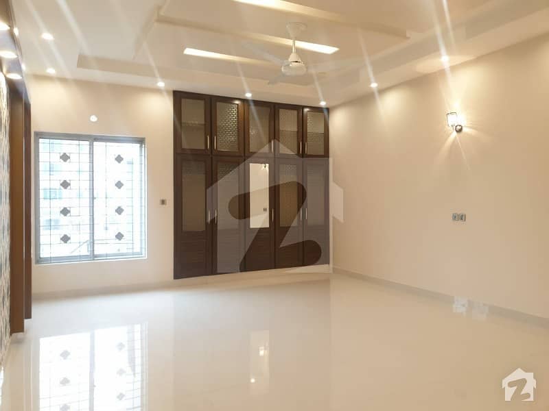 2 Kanal  Commercial House  For  Rent  In Gulberg 2  Lahore