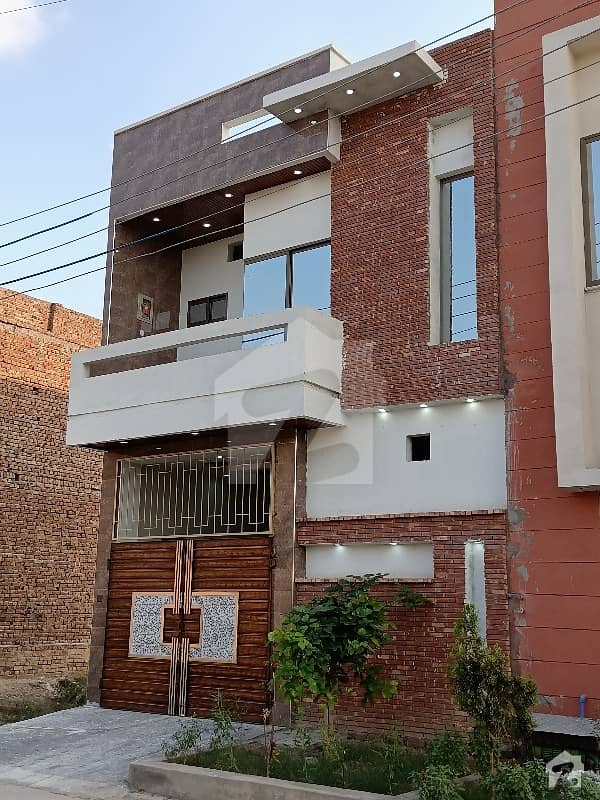 موٹروے ویلی فیصل آباد میں 3 کمروں کا 3 مرلہ مکان 51.5 لاکھ میں برائے فروخت۔