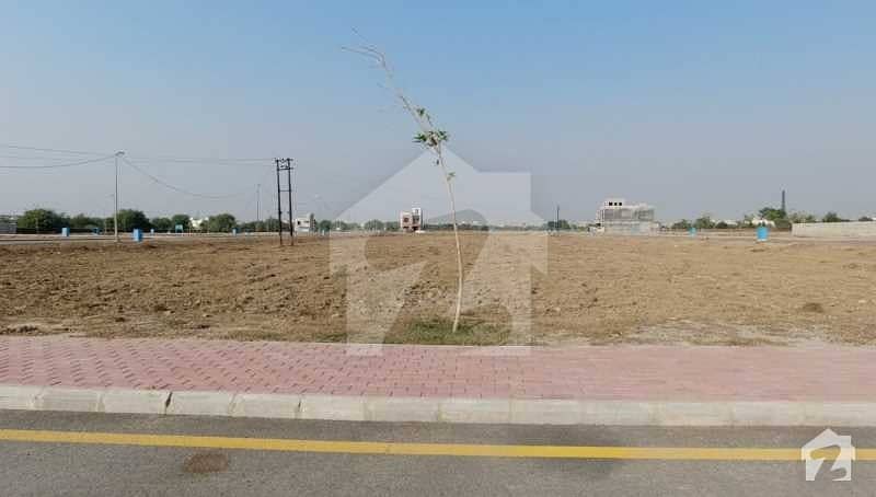5 Marla Facing Park Plot For Sale In Bahria Town Lahore