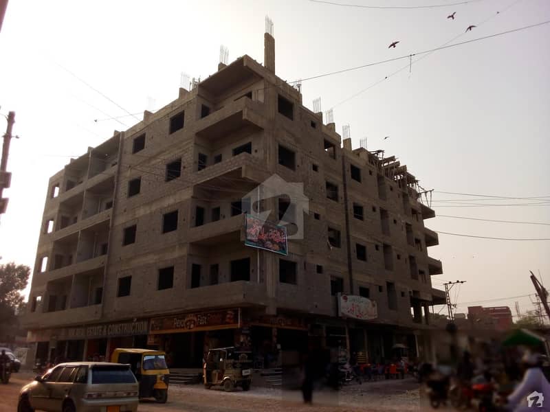 1400 Sq Feet Flat For Sale Available At Latifabad No 5, Sapna Palaza Opposite Arif Builders Office Hyderabad
