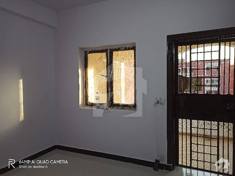 PHA Apartment D Type Flat For Sale In G-10 2