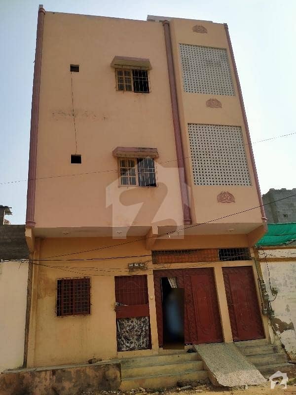 شاہ لطیف ٹاؤن بِن قاسم ٹاؤن کراچی میں 9 کمروں کا 3 مرلہ مکان 70 لاکھ میں برائے فروخت۔