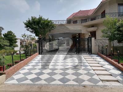 Corner 60x90 Triple Storey House Is Available For Sale In I 8 Corner 60x90 Triple Storey House Is Available For Sale In I 8