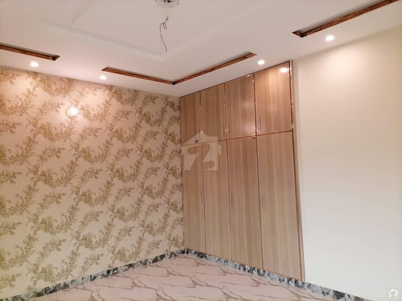 نشیمنِ اقبال فیز 2 نشیمنِ اقبال لاہور میں 6 کمروں کا 1 کنال مکان 3.22 کروڑ میں برائے فروخت۔