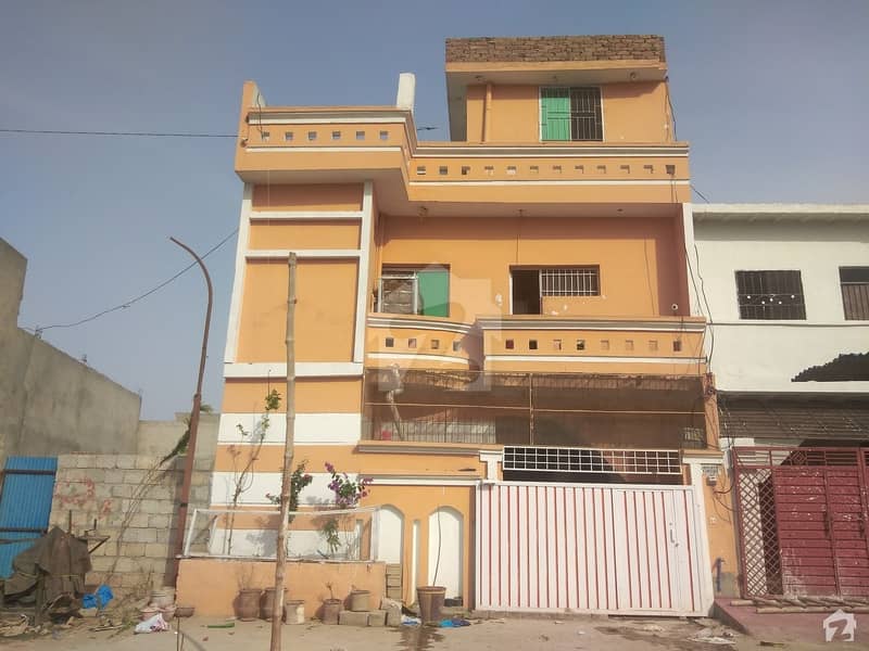 House Available For Rs 10,500,000 In