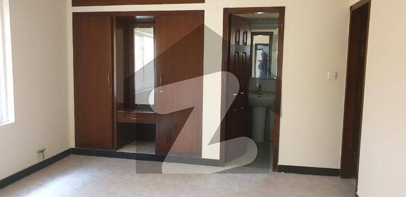 Luxury Full House 4 Beds Margalla Facing For Rent In F-7