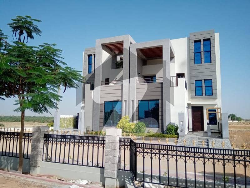 جناح ایونیو کراچی میں 3 کمروں کا 5 مرلہ مکان 1.75 کروڑ میں برائے فروخت۔