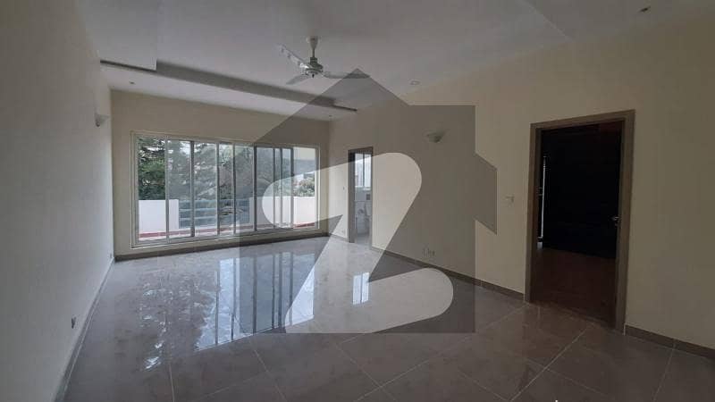 Livable House In A High Posh Area Of F-6 Islamabad Livable House In A High Posh Area Of F-6 Islamabad
