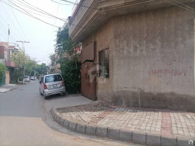 5 Marla House available for sale in Johar Town, Lahore