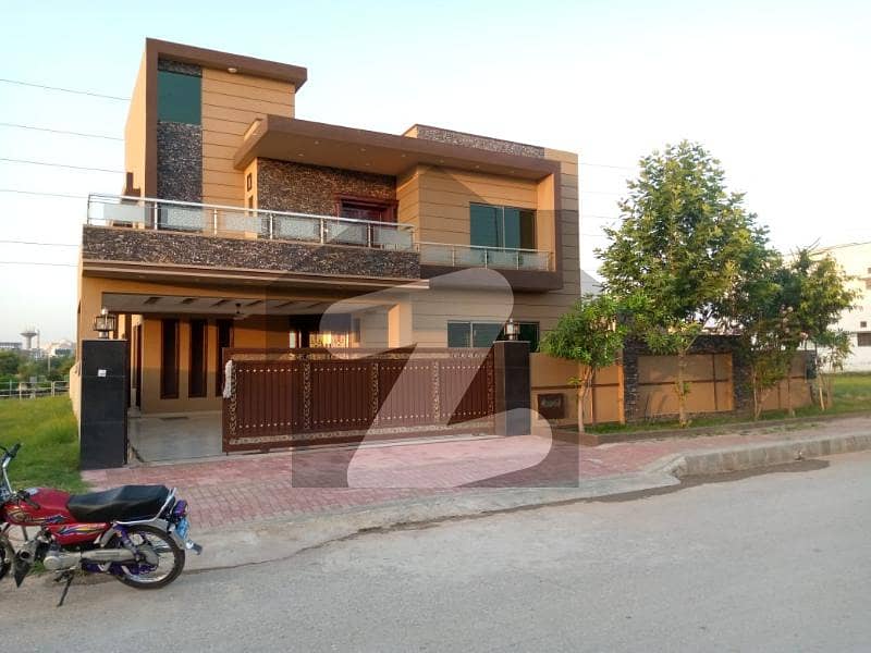 Bahria Town, Rawalpindi Islamabad Kanal House Double Unit ,8 Bedrooms With Attached Bath One Drawing Room Dining Room 2 Lounge One Store Room 2 Kitchen's Servant Room With Bath Back Open With Lawn, Investor Rate Bahria Town, Kanal House With Basement