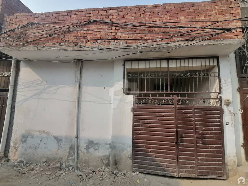 آشیانہ روڈ لاہور میں 2 کمروں کا 4 مرلہ مکان 45 لاکھ میں برائے فروخت۔