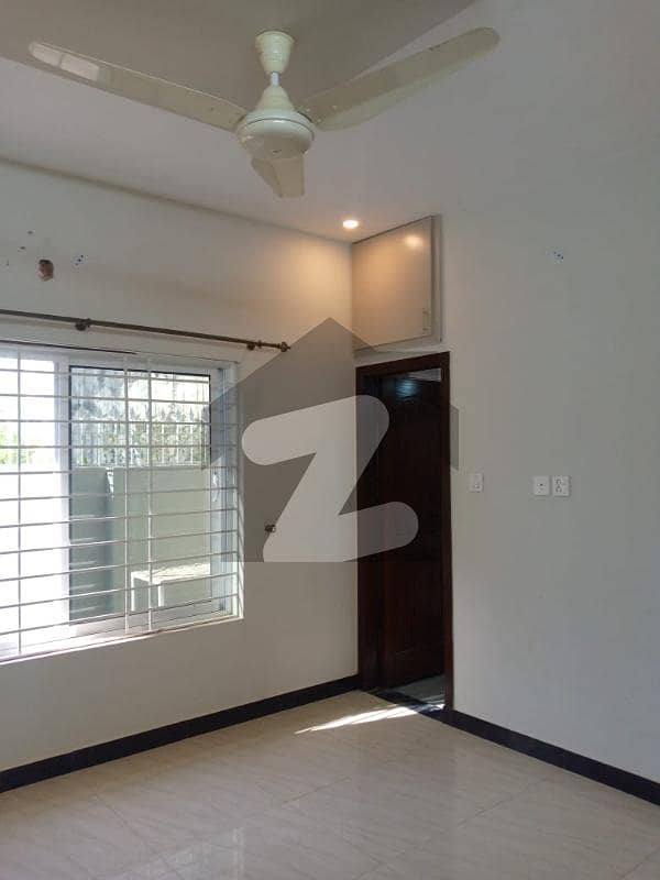 Dimension 25x40 Like Brand New House For Rent In Ideal Location G-13/1 Islamabad