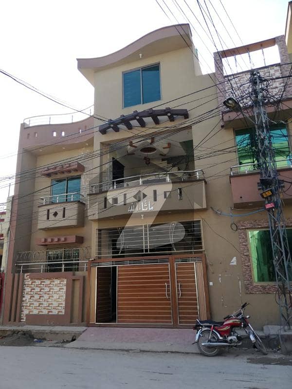 میسرائل روڈ راولپنڈی میں 4 کمروں کا 5 مرلہ مکان 1.25 کروڑ میں برائے فروخت۔