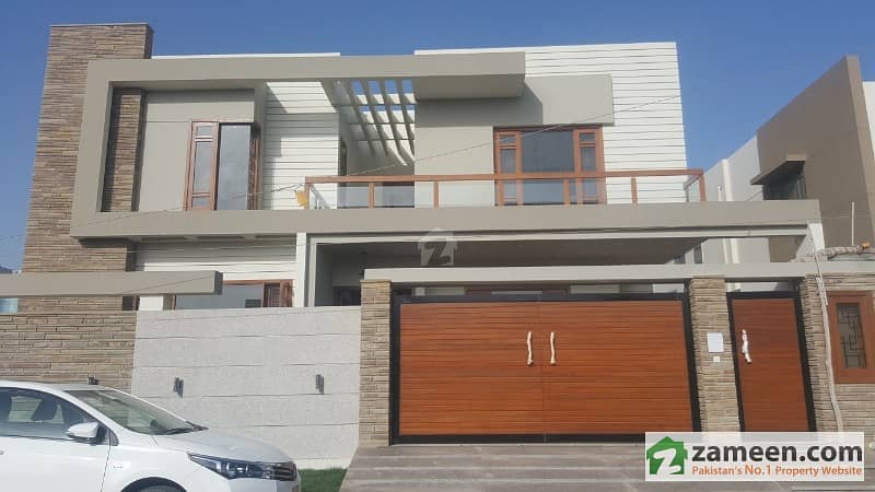 500 Yard West Open Brand New Bungalow In Dha Phase 8