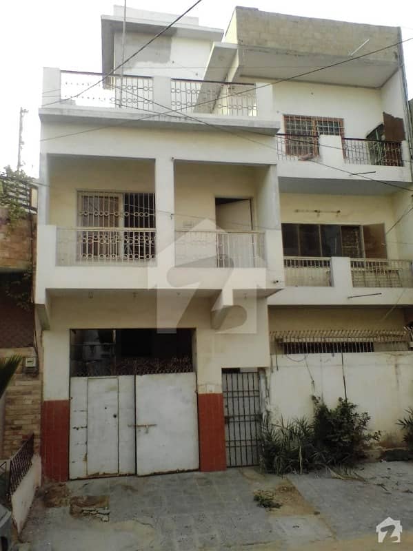 گلستانِِ جوہر ۔ بلاک 9 گلستانِ جوہر کراچی میں 10 کمروں کا 8 مرلہ مکان 3.15 کروڑ میں برائے فروخت۔