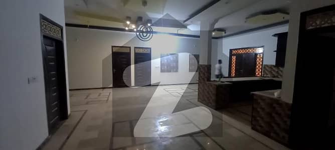 Portion For Rent In Abu Zar Ghaffari Society 380 Yards Good Condition