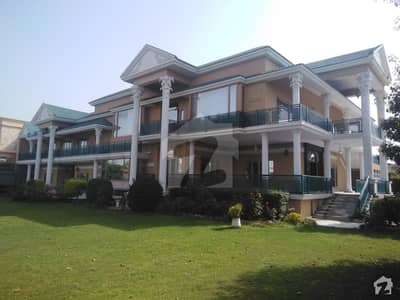 4 Kanal House Up For Sale In Hayatabad