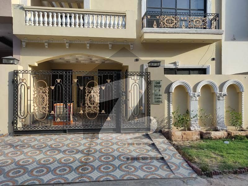 Five Marla Spanish Villa Owner Built Double Unite For Sale In Canal Garden Lhr