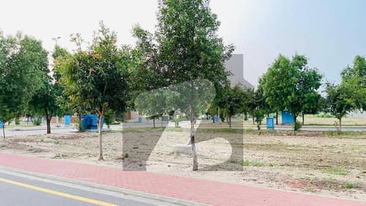 400 Square Feet Flat In Bahria Town - Talha Block For Sale At Maahi Boulevard 400 Square Feet Flat In Bahria Town - Talha Block For Sale At Maahi Boulevard