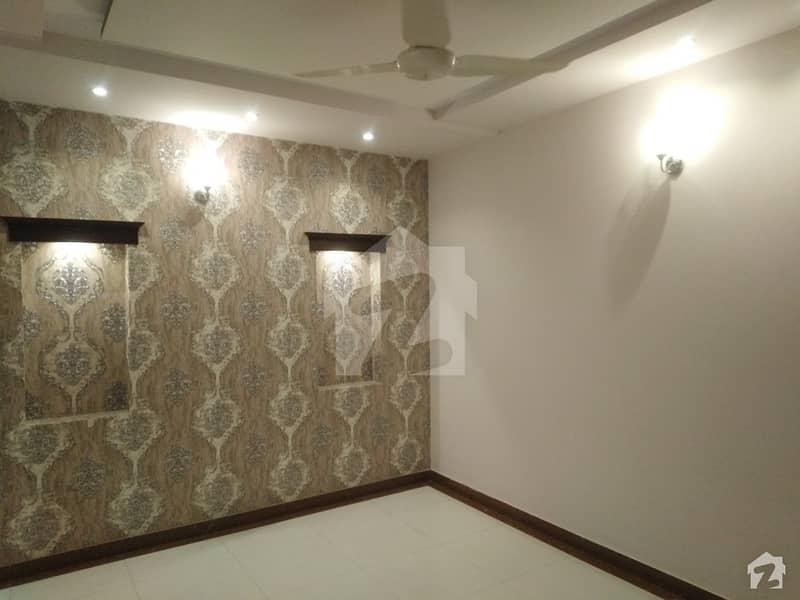 House Of 10 Marla For Rent In PIA Housing Scheme