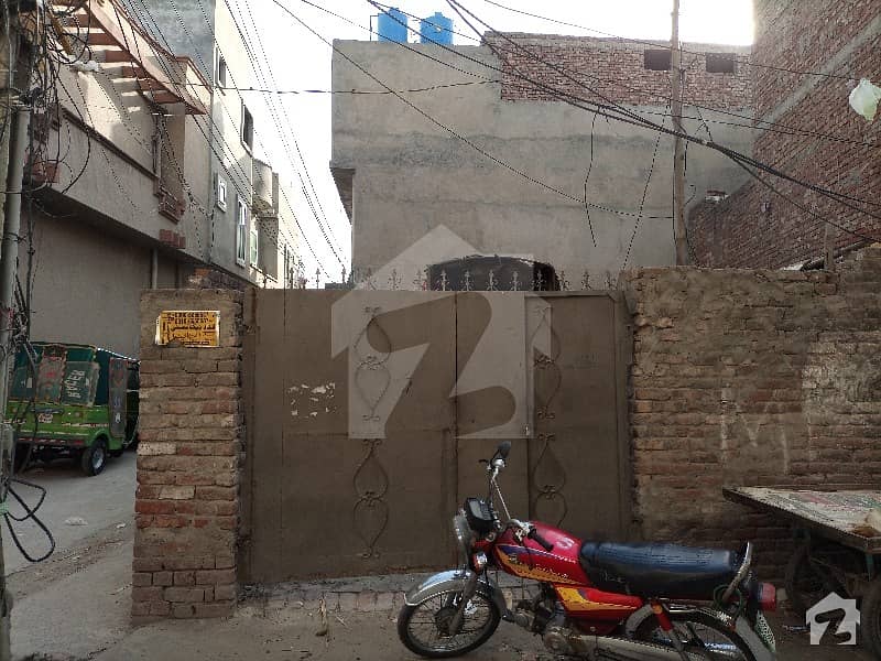 1125 Square Feet Commercial Plot Available In Nadirabad For Sale