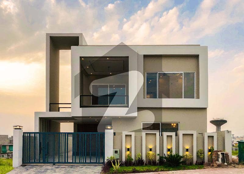 Designer Single Unit 10 Marla House For Sale In E Block