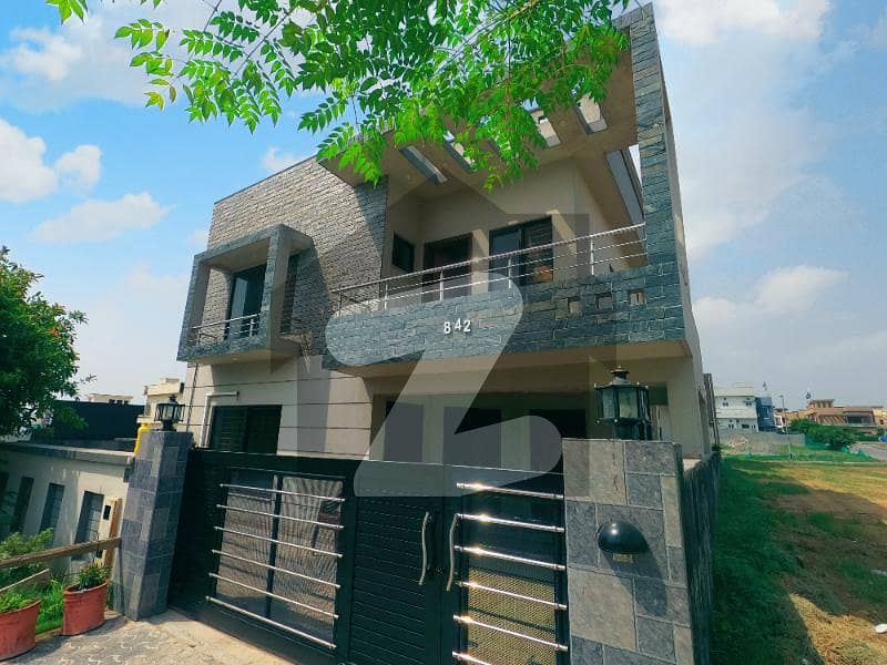 10 Marla House For Sale - Block E Bahria Town Phase 8 Rawalpindi